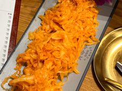 朝鲜拌酸菜-金会长自助海鲜·烤肉(人民广场店)