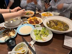 -港丽餐厅(正大店)