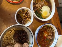 -矮子粉店1985·长沙米粉(湘春路店)