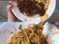 -花市豌杂面(民生路店)