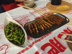 -肥肥虾庄·金牌油焖大虾(汉口城市广场店)