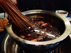 -牛华周记麻辣烫起源店