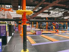 -Tenker Club弹刻极限主题公园 · 蹦床 · 团建 · 生日派对(大关店)