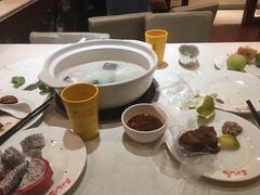 -泉福居酱骨头自助广场(南大街商业步行街店)