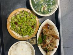 -荟选餐饮徐家汇社区食堂(徐虹北路店)