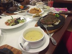 -斗牛士牛排餐厅(嘉里汇店)