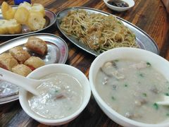 -洲心明记烧肉大粥(总店)