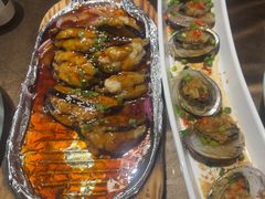 -东口码头·烧鸽子·鱼头泡饼·地方菜(金鹰悦城店)