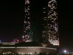 -南京眼步行桥