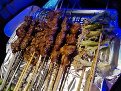 -西街夜油条·麻团包乌饭