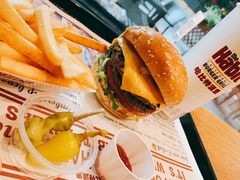 -The Habit Burger Grill 哈比特汉堡(爱琴海店)