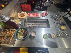 -马路牙子烧烤音乐酒馆(望京店)