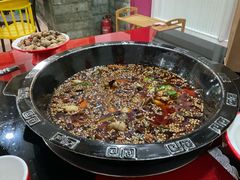 -烧哥美蛙肥肠鱼火锅·十五年社区店
