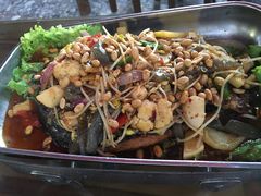 东巴烤鱼-88号小吃店·经典云南菜·地道纳西美食