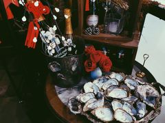 -Carbon莫卡哆·意大利复古集市餐厅(杭州大厦店)