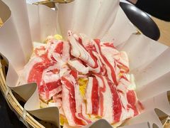 -枝魯枝魯自助料理