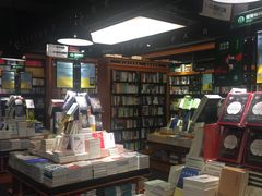 -西西弗书店&矢量咖啡(壹方购物中心店)