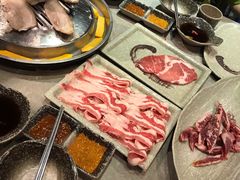 -哈哈碳都·牛肋条无限自助烤肉(台江万达店)