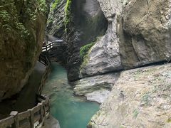 -龙水峡地缝景区