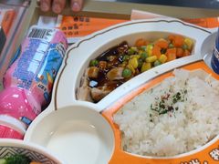 -吉野家(吉野家冰山慧谷店)