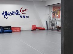 -拳义格斗搏击散打泰拳拳击俱乐部(裕华店)