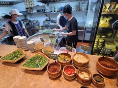 -云阿蛮云南生烫牛肉米线(奉贤路店)