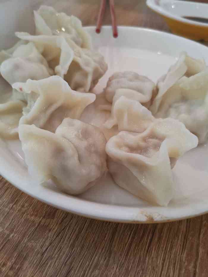 泰来吉现包水饺(五中店)-"觉得真的很好吃 虾很嫩 而且没有虾线 处.