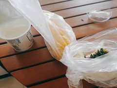 -全家便利店(沪太路三店)