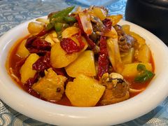 新疆大盘鸡-巴扎美食·新疆菜·西域歌舞表演餐厅(新疆大厦店)