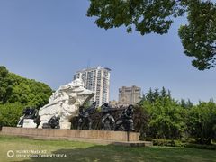 -上海市龙华烈士陵园