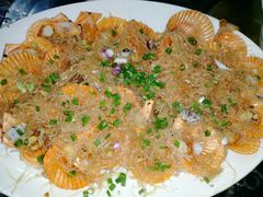 蒜蓉粉丝蒸扇贝-七鲜渔港美食餐厅(巽寮湾海景店)