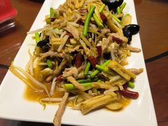 -鲁南仔·滕州炒鸡(经三路店)