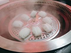 -东北烧烤铁锅炖水库鱼