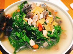 -隔壁老王·家常云南菜(花巷店)