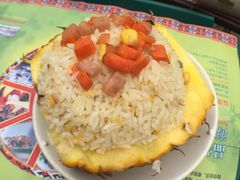 菠萝饭-海口骑楼小吃街