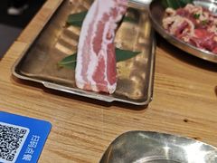 -青瓦餐厅·生鱼片·韩园烤肉(西塔店)