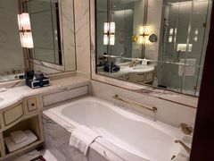 -上海虹桥西郊庄园丽笙大酒店