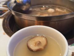 -润园四季椰子鸡火锅(卓越INTOWN店)