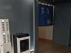 -浅水汤温泉(人民东路店)
