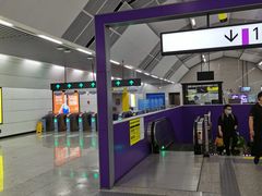 -红土地(地铁站)