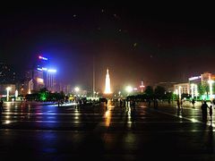 -八一南昌起义纪念塔
