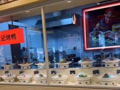 -阿瓦山寨·湘菜现炒·剁椒鱼头王(咸阳总店)