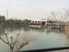 -上海怡沁园度假酒店