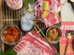 -奉天小嗨牛章鱼水煎肉(皇姑万象汇店)