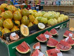 -华润万家(朱雀大街店)