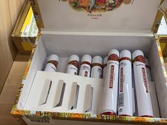 -哈瓦那雪茄酒廊超市(武汉天地分店)