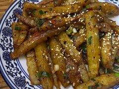 -蜗牛小馆醉乡民谣云南菜(惠新西里店)