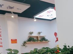 -休记光头香辣蟹干锅(绵竹店)