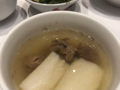 -黔蘑菇四季餐厅(观山湖店)