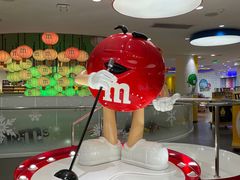 -m豆巧克力世界(上海世茂广场店)